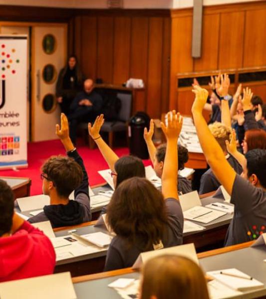 assemblée des jeunes.jpg