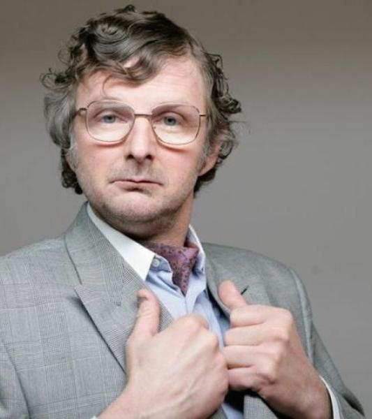 gros plan sur un homme 