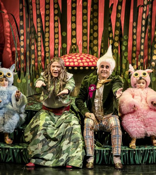 un  visage peinturé