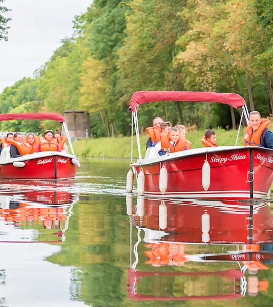 Naviguez en bateau électrique ! 