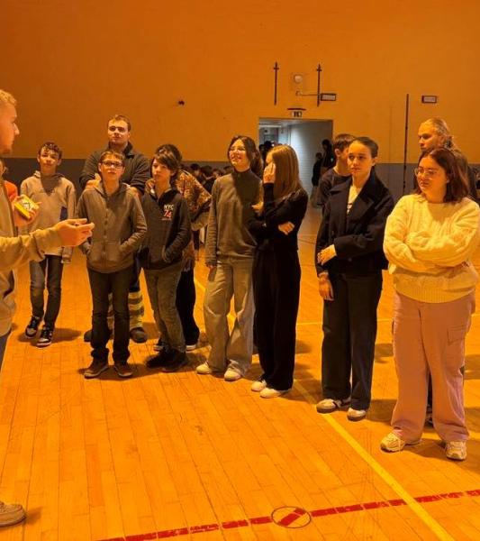 Et aussi pour instaurer un climat de confiance dans nos écoles. L'Athénée provincial de Leuze y croit!