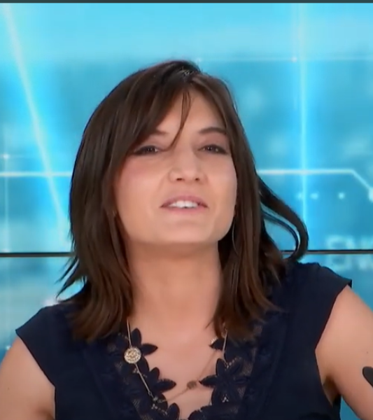 Cette ancienne étudiante du bachelier en Écriture multimédia de la Haute Ecole Provinciale de la Province de Hainaut, Condorcet Charleroi est journaliste à LN 24.