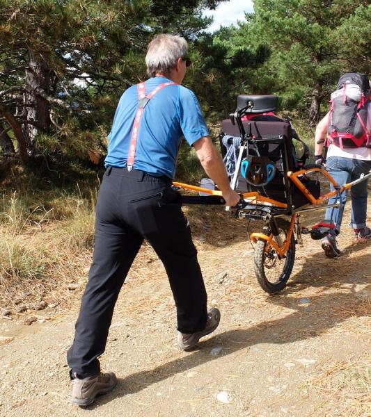 Tous ensemble à la 2e édition inclusive de « En marche avec les Personnes extraordinaires », le 6 octobre. Rassembler les publics valides et en situation de handicap autour d’activités communes, c’est l’une des missions de l’équipe provinciale de « Ensemble avec les Personnes Extraordinaires » localisée à Marcinelle, dans la région du Sud de Charleroi.